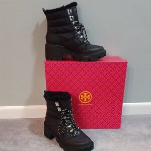 Tory Burch Black Winter Boots with Fur Trim New In BOX Sixe 8